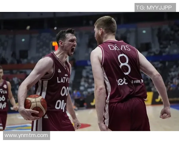 贝氏足球明星的传奇故事与辉煌成就揭秘